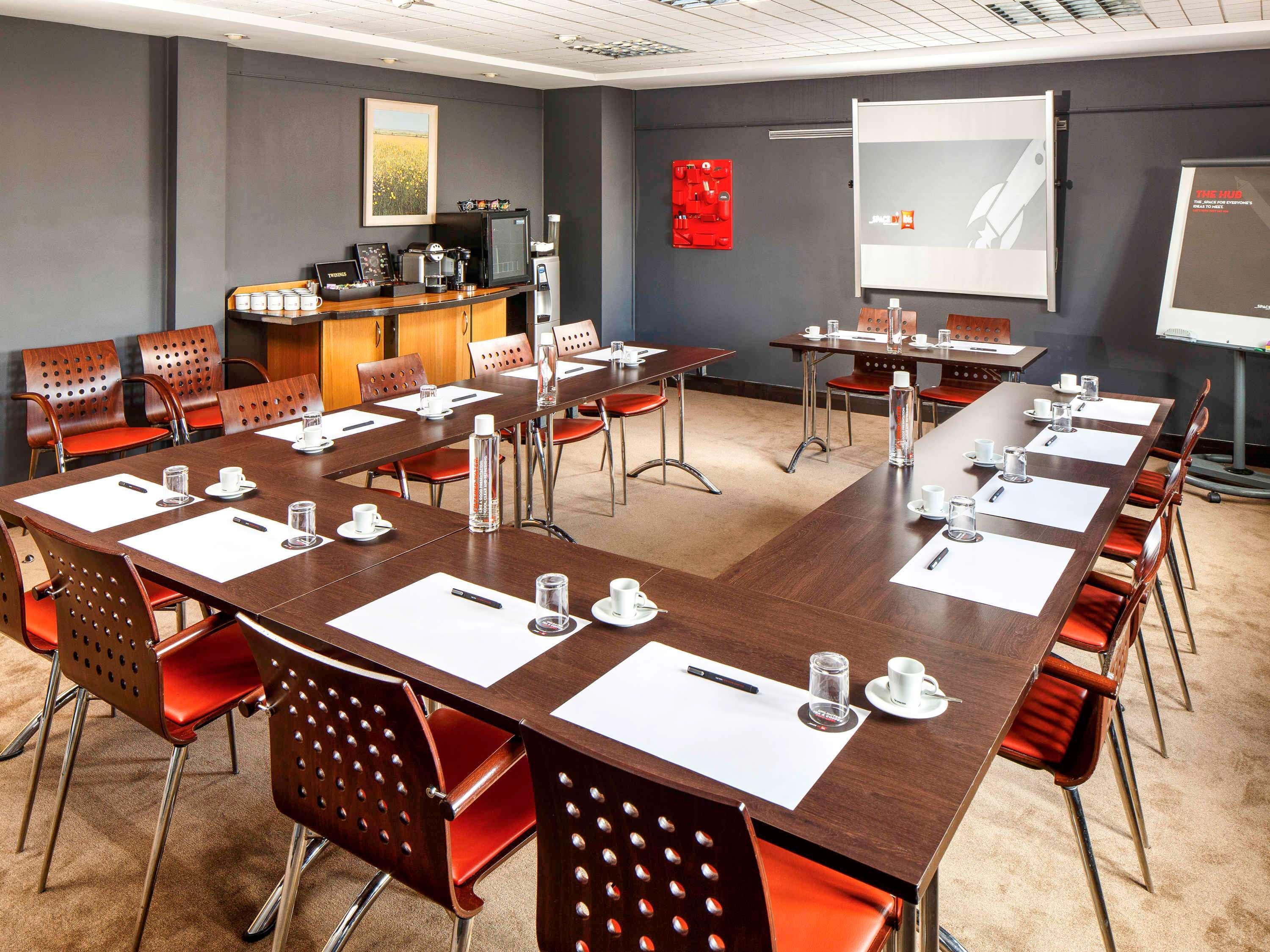 Ibis Wellingborough Ξενοδοχείο Εξωτερικό φωτογραφία